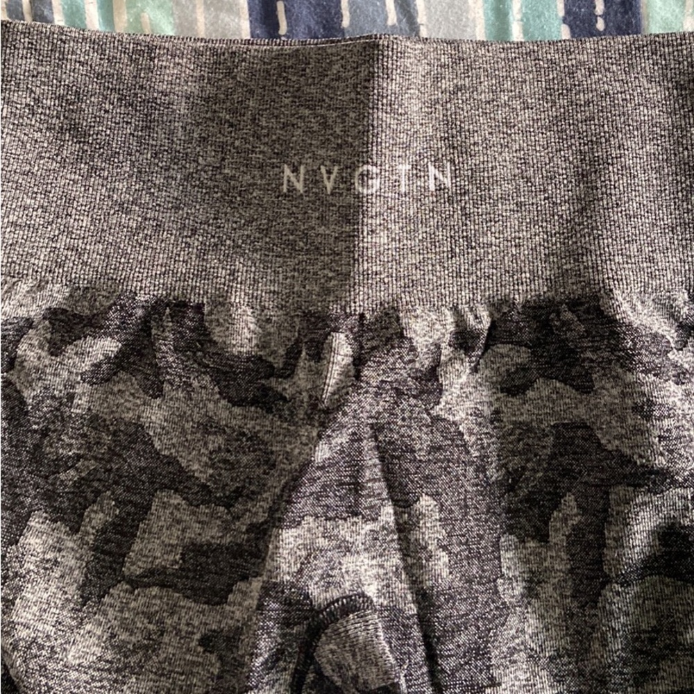 NVGTN camo leggings